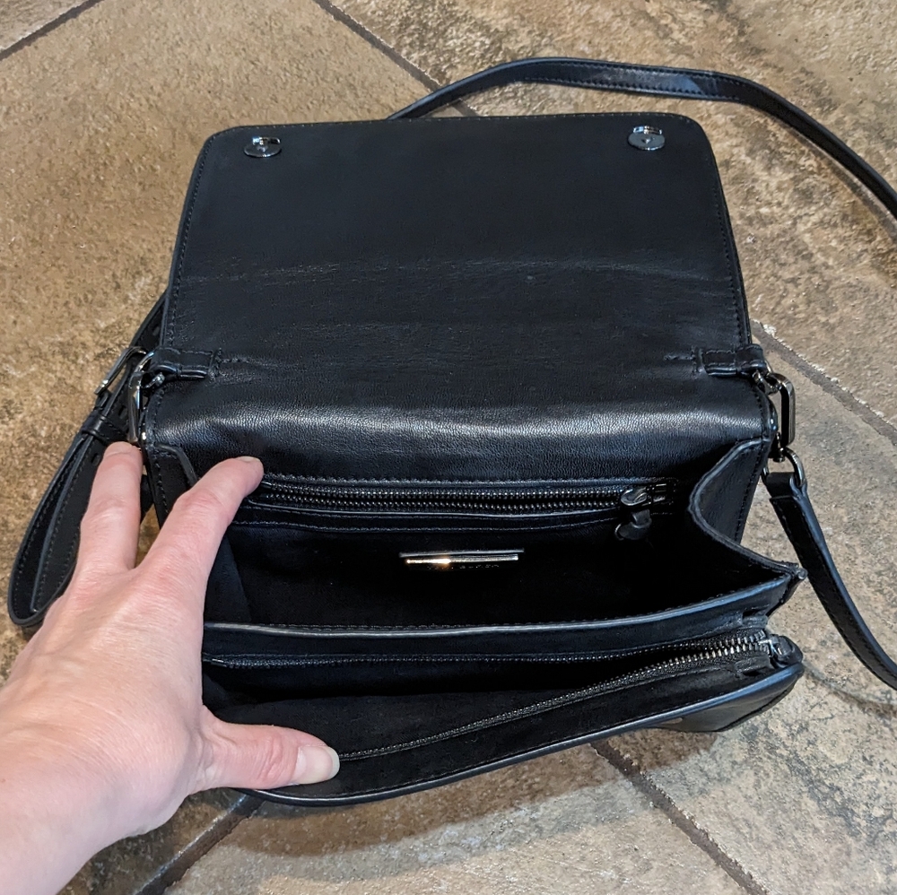 Tory Burch Britten Printed Patent Leather Combo Crossbody/Clutch Blue - Picture 6 of 15